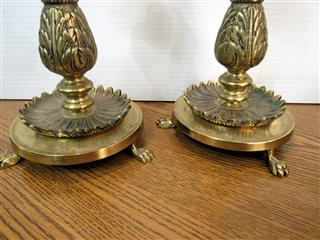 RARE VINTAGE ORNATE PAIR BRASS CLAWFEET CANDLEHOLDERS 8-1/4